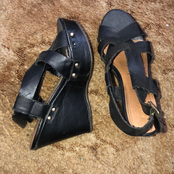 Wedges - Picture 2 of 3